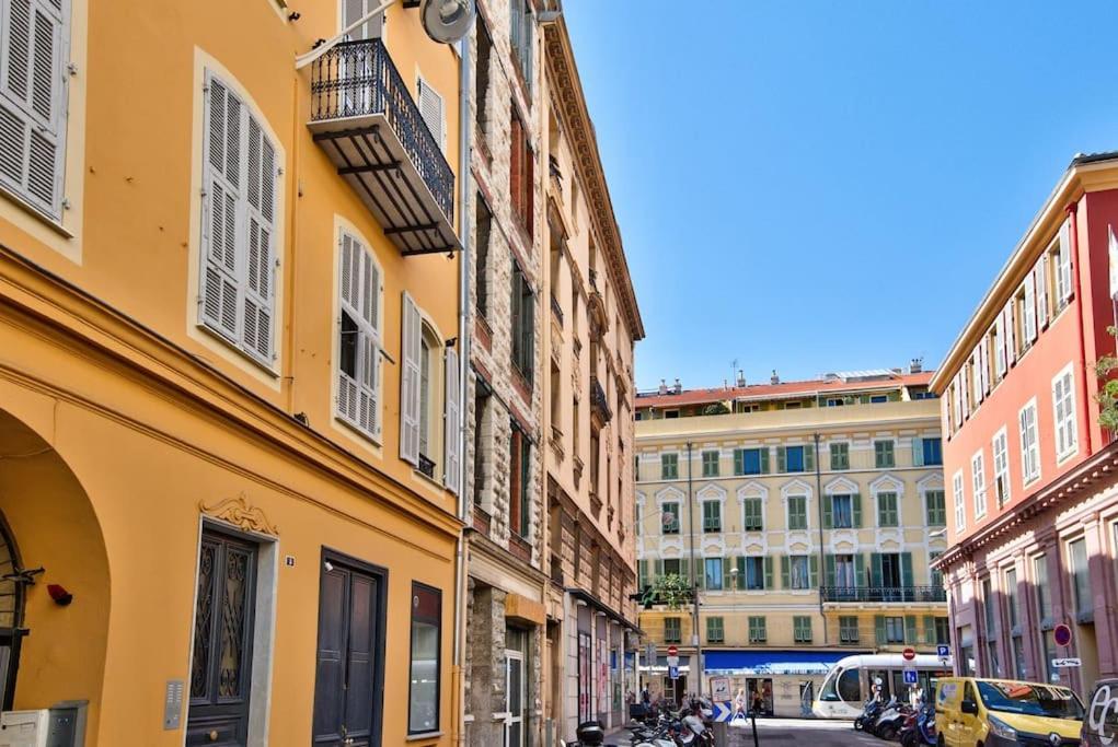 Very Nice 2P With All Comfort, City Center Ac/Wifi Dış mekan fotoğraf